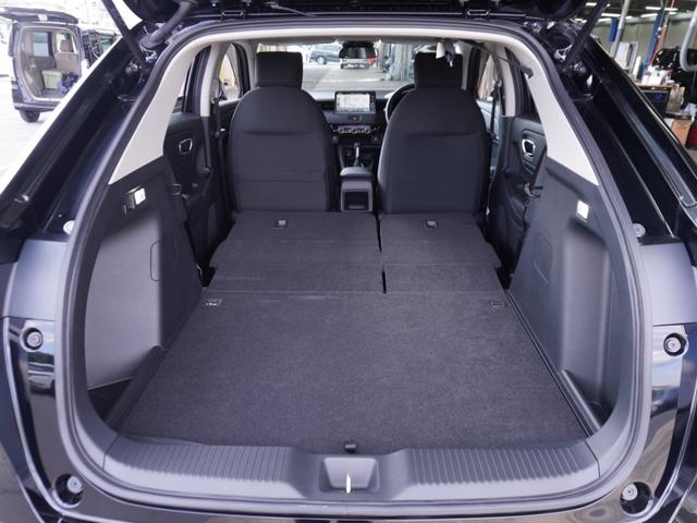 ヴェゼル ｅ：ＨＥＶＸ　ワンオーナー　９インチナビ　バックカメラ　ＥＴＣ２．０対応　アダプティブクルーズコントロール　Ｂｌｕｅｔｏｏｔｈ　ＬＥＤヘッドライト　衝突被害軽減ブレーキ　障害物センサー　禁煙車　いまコレ＋（18枚目）