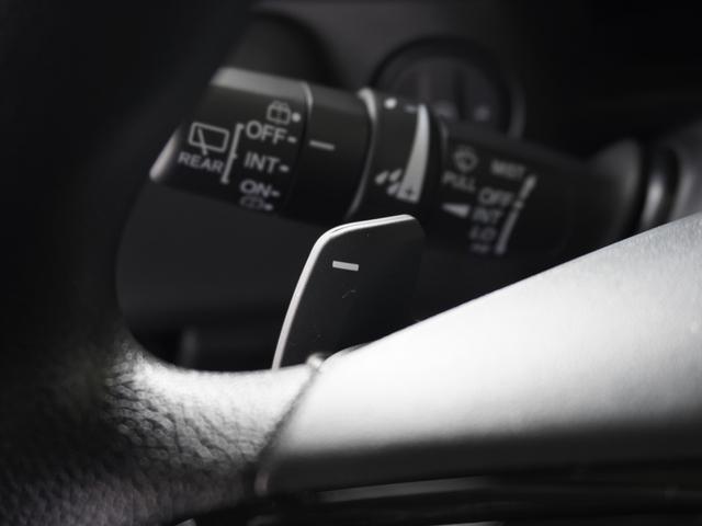 ヴェゼル ｅ：ＨＥＶＸ　ワンオーナー　９インチナビ　バックカメラ　ＥＴＣ２．０対応　アダプティブクルーズコントロール　Ｂｌｕｅｔｏｏｔｈ　ＬＥＤヘッドライト　衝突被害軽減ブレーキ　障害物センサー　禁煙車　いまコレ＋（20枚目）