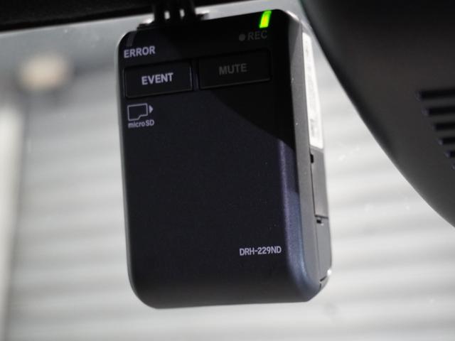 N-BOXカスタム ターボ 当社デモカー 純正メモリーナビ ホンダセンシング LEDヘッドライト ETC ドライブレコーダー U-SelectPlemium2年間走行無制限保証(4枚目)