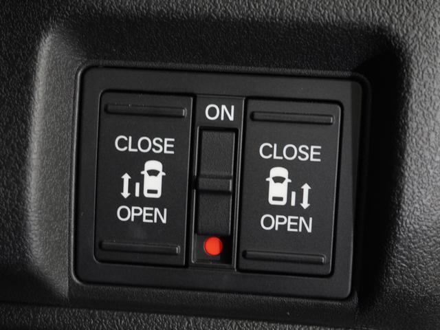 N-BOXカスタム ターボ 当社デモカー 純正メモリーナビ ホンダセンシング LEDヘッドライト ETC ドライブレコーダー U-SelectPlemium2年間走行無制限保証(5枚目)