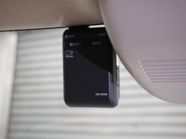 N-BOX ベースグレード 当社デモカー 純正メモリーナビ ホンダセンシング LEDヘッドライト ETC ドライブレコーダー U-SelectPlemium2年間走行無制限保証(4枚目)