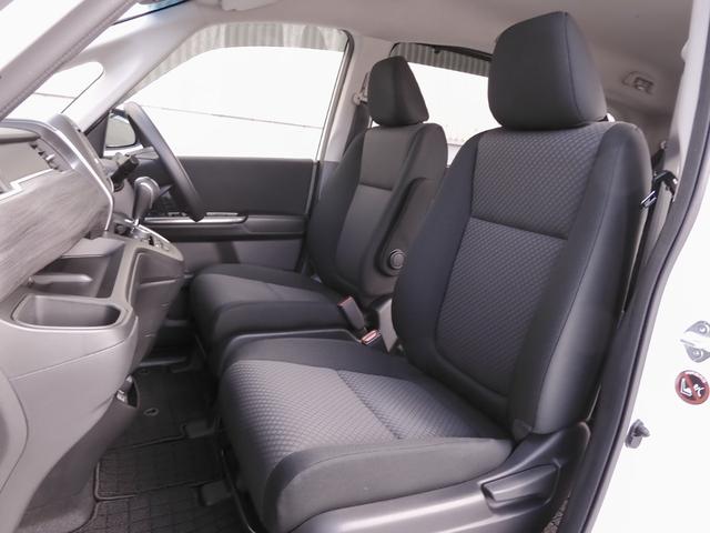 フリード Ｇブラックスタイル　ワンオーナー　７インチナビ　バックカメラ　ＥＴＣ　アダプティブクルーズコントロール　両側電動スライドドア　シートヒーター　Ｂｌｕｅｔｏｏｔｈ　ＬＥＤヘッドライト　衝突被害軽減ブレーキ　禁煙車（8枚目）