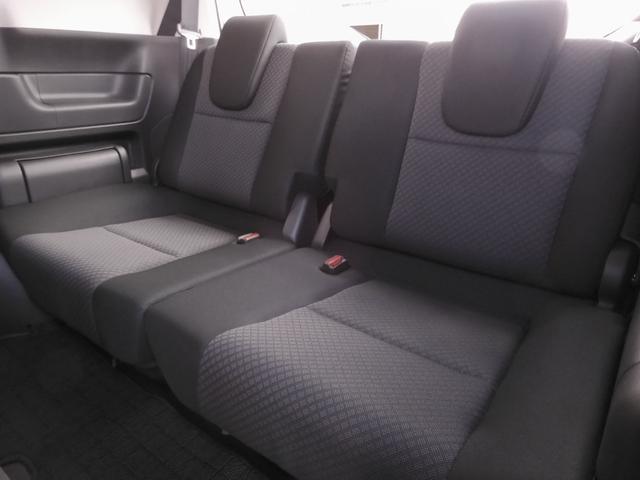 フリード Ｇブラックスタイル　ワンオーナー　７インチナビ　バックカメラ　ＥＴＣ　アダプティブクルーズコントロール　両側電動スライドドア　シートヒーター　Ｂｌｕｅｔｏｏｔｈ　ＬＥＤヘッドライト　衝突被害軽減ブレーキ　禁煙車（10枚目）