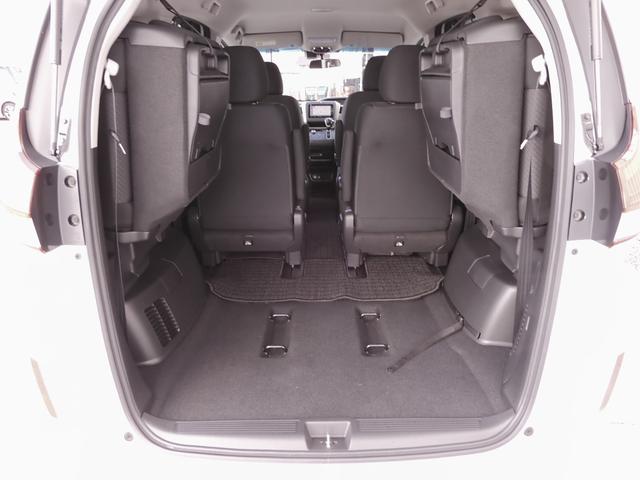 フリード Ｇブラックスタイル　ワンオーナー　７インチナビ　バックカメラ　ＥＴＣ　アダプティブクルーズコントロール　両側電動スライドドア　シートヒーター　Ｂｌｕｅｔｏｏｔｈ　ＬＥＤヘッドライト　衝突被害軽減ブレーキ　禁煙車（11枚目）