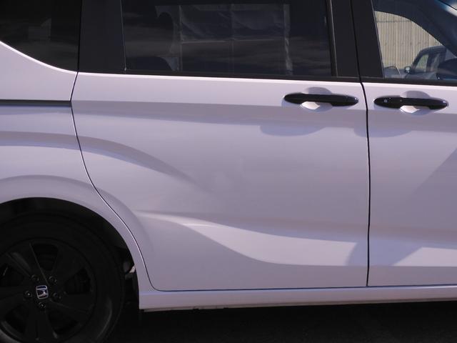 フリード Ｇブラックスタイル　ワンオーナー　７インチナビ　バックカメラ　ＥＴＣ　アダプティブクルーズコントロール　両側電動スライドドア　シートヒーター　Ｂｌｕｅｔｏｏｔｈ　ＬＥＤヘッドライト　衝突被害軽減ブレーキ　禁煙車（42枚目）