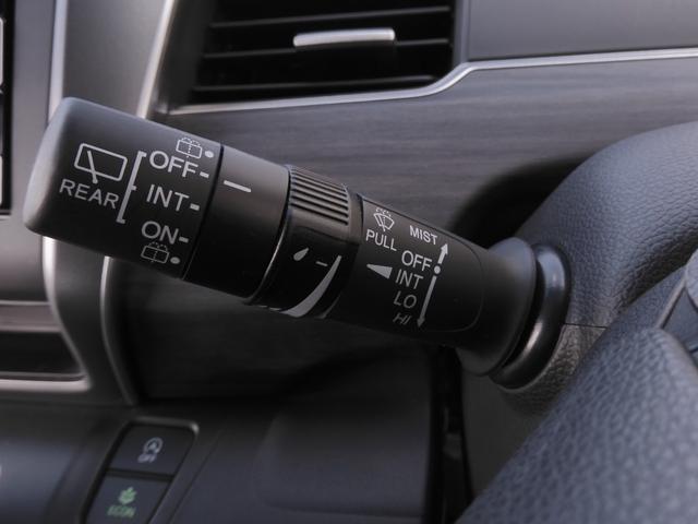 フリード Ｇブラックスタイル　ワンオーナー　７インチナビ　バックカメラ　ＥＴＣ　アダプティブクルーズコントロール　両側電動スライドドア　シートヒーター　Ｂｌｕｅｔｏｏｔｈ　ＬＥＤヘッドライト　衝突被害軽減ブレーキ　禁煙車（51枚目）