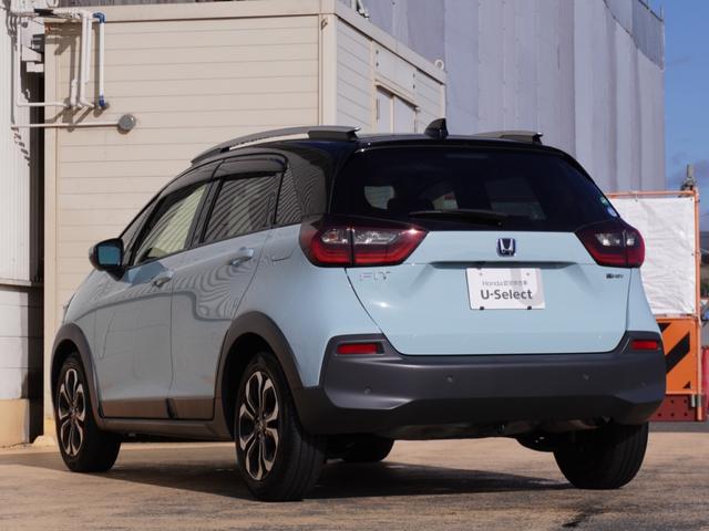 フィット ｅ：ＨＥＶクロスター　ワンオーナー　９インチナビ　バックカメラ　ドラレコ　ＥＴＣ　アダプティブクルーズコントロール　Ｂｌｕｅｔｏｏｔｈ　ＵＳＢ入力端子　ＬＥＤヘッドライト　衝突被害軽減ブレーキ　純正アルミホイール　禁煙車（26枚目）