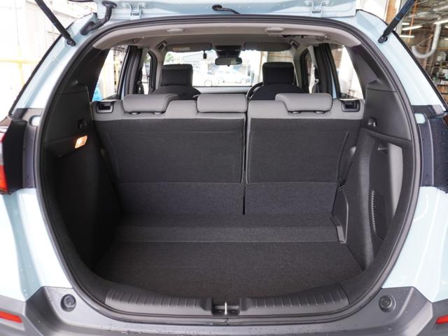 フィット ｅ：ＨＥＶクロスター　ワンオーナー　９インチナビ　バックカメラ　ドラレコ　ＥＴＣ　アダプティブクルーズコントロール　Ｂｌｕｅｔｏｏｔｈ　ＵＳＢ入力端子　ＬＥＤヘッドライト　衝突被害軽減ブレーキ　純正アルミホイール　禁煙車（37枚目）