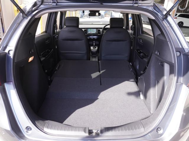 フィット e:HEVホーム ワンオーナー 9インチナビ バックカメラ ドラレコ ETC2.0 アダプティブクルーズコントロール Bluetooth USB入力端子 LEDヘッドライト 衝突被害軽減ブレーキ 障害物センサー 禁煙車(18枚目)