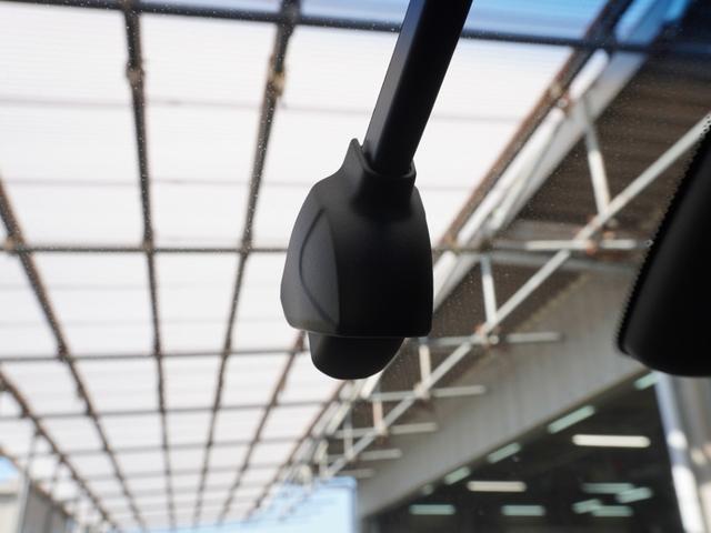 フィット e:HEVホーム ワンオーナー 9インチナビ バックカメラ ドラレコ ETC2.0 アダプティブクルーズコントロール Bluetooth USB入力端子 LEDヘッドライト 衝突被害軽減ブレーキ 障害物センサー 禁煙車(19枚目)