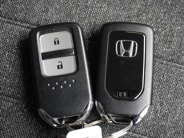 フィット e:HEVホーム ワンオーナー 9インチナビ バックカメラ ドラレコ ETC2.0 アダプティブクルーズコントロール Bluetooth USB入力端子 LEDヘッドライト 衝突被害軽減ブレーキ 障害物センサー 禁煙車(37枚目)