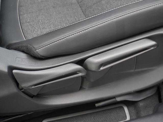 フィット e:HEVホーム ワンオーナー 9インチナビ バックカメラ ドラレコ ETC2.0 アダプティブクルーズコントロール Bluetooth USB入力端子 LEDヘッドライト 衝突被害軽減ブレーキ 障害物センサー 禁煙車(40枚目)