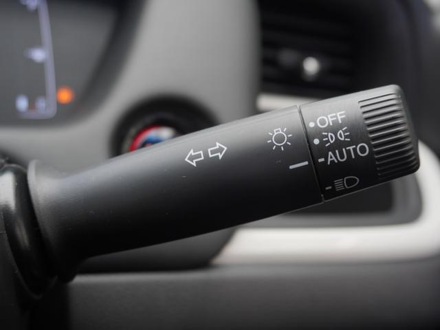 フィット e:HEVホーム ワンオーナー 9インチナビ バックカメラ ドラレコ ETC2.0 アダプティブクルーズコントロール Bluetooth USB入力端子 LEDヘッドライト 衝突被害軽減ブレーキ 障害物センサー 禁煙車(46枚目)