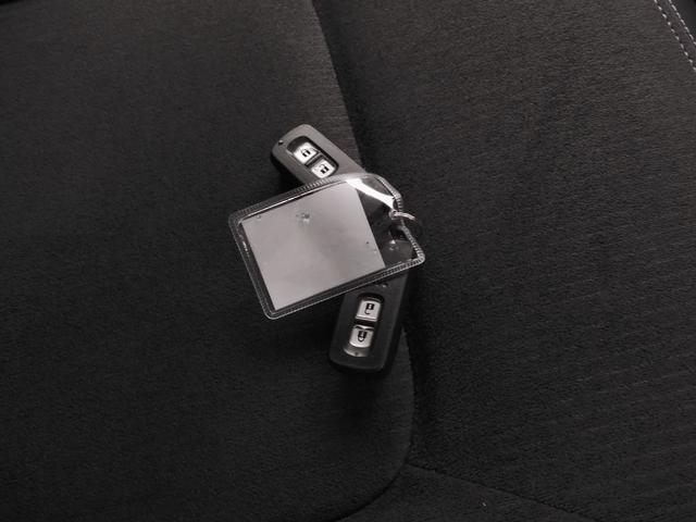 N-ONE プレミアム ワンオーナー 7インチナビ バックカメラ ETC アダプティブクルーズコントロール シートヒーター Bluetooth USB入力端子 LEDヘッドライト 衝突被害軽減ブレーキ 純正アルミホイール(20枚目)