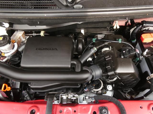 N-BOXカスタム コーディネートスタイル デモカー 9インチナビ バックカメラ ドラレコ ETC アダプティブクルーズコントロール 両側電動スライドドア シートヒーター Bluetooth LEDヘッドライト 衝突被害軽減ブレーキ 禁煙車(24枚目)