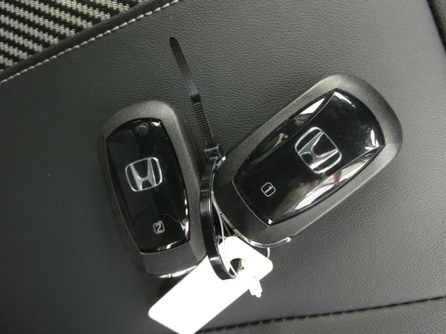 N-BOXカスタム コーディネートスタイル デモカー 9インチナビ バックカメラ ドラレコ ETC アダプティブクルーズコントロール 両側電動スライドドア シートヒーター Bluetooth LEDヘッドライト 衝突被害軽減ブレーキ 禁煙車(47枚目)