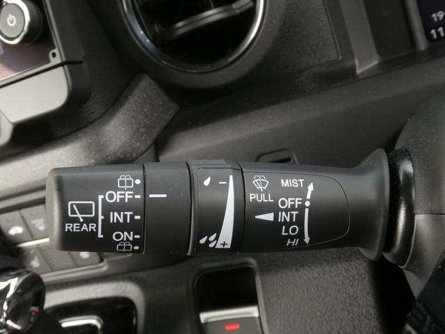 N-BOXカスタム コーディネートスタイル デモカー 9インチナビ バックカメラ ドラレコ ETC アダプティブクルーズコントロール 両側電動スライドドア シートヒーター Bluetooth LEDヘッドライト 衝突被害軽減ブレーキ 禁煙車(54枚目)