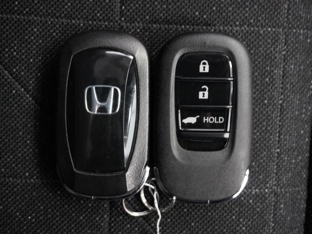 ヴェゼル e:HEVZ 2年保証ナビRカメETCクルコンBT地デジLED 渋滞追従クルーズ Bluetooth デイライト オートハイビーム ヒルダウンアシスト シートヒーター 障害物センサー ワイヤレス充電器 スペアキー(21枚目)