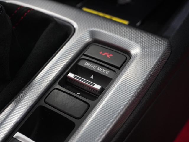 シビック タイプR 2年保証6速MTナビRカメETCクルコンBT地デジ アダプティブクルーズコントロール Bluetooth ブラインドスポット 後退出庫サポート デイライト 本革巻きハンドル オートハイビーム(12枚目)