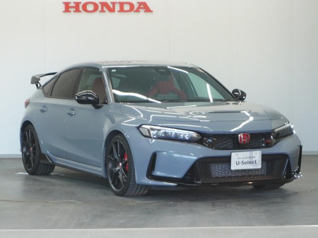 シビック タイプR 2年保証6速MTナビRカメETCクルコンBT地デジ アダプティブクルーズコントロール Bluetooth ブラインドスポット 後退出庫サポート デイライト 本革巻きハンドル オートハイビーム(18枚目)