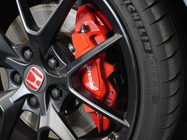 シビック タイプR 2年保証6速MTナビRカメETCクルコンBT地デジ アダプティブクルーズコントロール Bluetooth ブラインドスポット 後退出庫サポート デイライト 本革巻きハンドル オートハイビーム(22枚目)