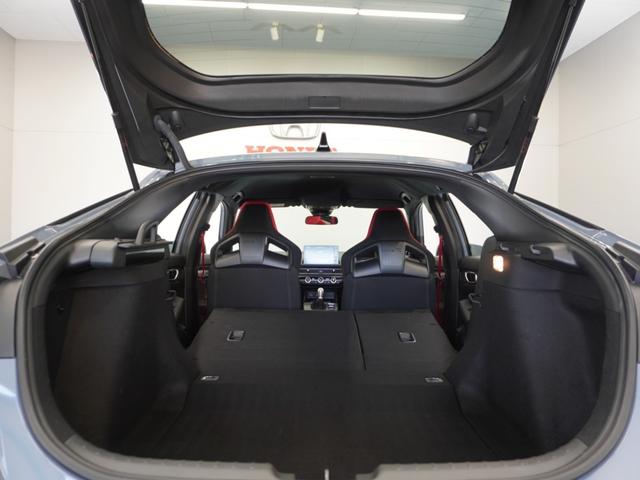 シビック タイプR 2年保証6速MTナビRカメETCクルコンBT地デジ アダプティブクルーズコントロール Bluetooth ブラインドスポット 後退出庫サポート デイライト 本革巻きハンドル オートハイビーム(38枚目)