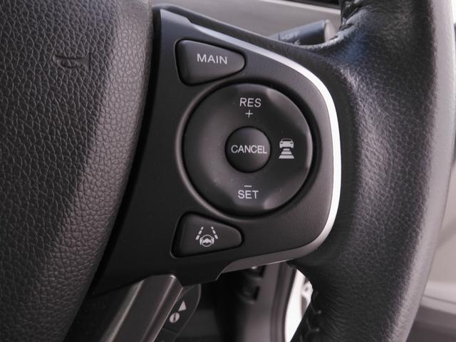 フリード＋ Ｇ・ホンダセンシング　ワンオーナー車　７インチナビ（純正用品ＶＸＭ－１７５ＶＦｉ）　フルセグＴＶ　バックカメラ　ＥＴＣ　両側電動スライドドア　ＬＥＤオートライト　衝突被害軽減ブレーキ　横滑り防止装置　純正アルミ（16枚目）