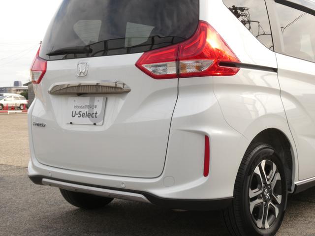 フリード クロスター　４ＷＤ　ワンオーナー　９インチナビ　バックカメラ　ＥＴＣ　アダプティブクルーズコントロール　両側電動スライドドア　シートヒーター　Ｂｌｕｅｔｏｏｔｈ　ＬＥＤヘッドライト　衝突被害軽減ブレーキ　禁煙車（38枚目）