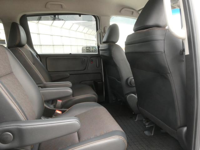 フリード クロスター　４ＷＤ　ワンオーナー　９インチナビ　バックカメラ　ＥＴＣ　アダプティブクルーズコントロール　両側電動スライドドア　シートヒーター　Ｂｌｕｅｔｏｏｔｈ　ＬＥＤヘッドライト　衝突被害軽減ブレーキ　禁煙車（44枚目）