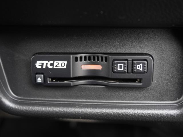 オデッセイハイブリッド ｅ：ＨＥＶアブソルート・ＥＸ　ワンオーナー　１０インチナビ　全周囲カメラ　ドラレコ　ＥＴＣ２．０　アダプティブクルーズコントロール　両側電動スライドドア　シートヒーター　オットマン　ジェスチャーコントロールパワースライドドア（6枚目）