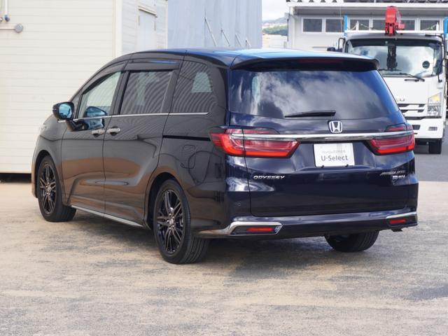 オデッセイハイブリッド ｅ：ＨＥＶアブソルート・ＥＸ　ワンオーナー　１０インチナビ　全周囲カメラ　ドラレコ　ＥＴＣ２．０　アダプティブクルーズコントロール　両側電動スライドドア　シートヒーター　オットマン　ジェスチャーコントロールパワースライドドア（27枚目）