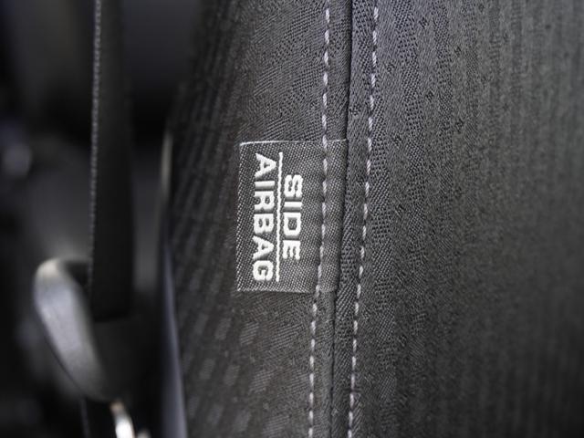 オデッセイハイブリッド ｅ：ＨＥＶアブソルート・ＥＸ　ワンオーナー　１０インチナビ　全周囲カメラ　ドラレコ　ＥＴＣ２．０　アダプティブクルーズコントロール　両側電動スライドドア　シートヒーター　オットマン　ジェスチャーコントロールパワースライドドア（47枚目）