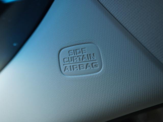 オデッセイハイブリッド ｅ：ＨＥＶアブソルート・ＥＸ　ワンオーナー　１０インチナビ　全周囲カメラ　ドラレコ　ＥＴＣ２．０　アダプティブクルーズコントロール　両側電動スライドドア　シートヒーター　オットマン　ジェスチャーコントロールパワースライドドア（67枚目）