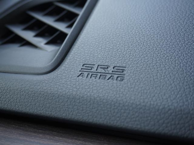 オデッセイハイブリッド ｅ：ＨＥＶアブソルート・ＥＸ　ワンオーナー　１０インチナビ　全周囲カメラ　ドラレコ　ＥＴＣ２．０　アダプティブクルーズコントロール　両側電動スライドドア　シートヒーター　オットマン　ジェスチャーコントロールパワースライドドア（68枚目）