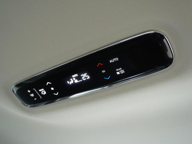 オデッセイハイブリッド ｅ：ＨＥＶアブソルート・ＥＸ　ワンオーナー　１０インチナビ　全周囲カメラ　ドラレコ　ＥＴＣ２．０　アダプティブクルーズコントロール　両側電動スライドドア　シートヒーター　オットマン　ジェスチャーコントロールパワースライドドア（77枚目）