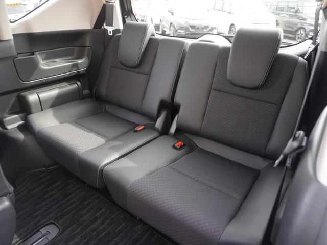 フリードハイブリッド ハイブリッド・Gホンダセンシング ワンオーナー 7インチナビ バックカメラ ETC アダプティブクルーズコントロール 両側電動スライドドア シートヒーター Bluetooth DVD再生 LEDヘッドライト 衝突被害軽減ブレーキ(10枚目)