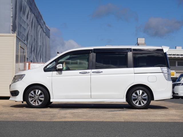 ステップワゴンスパーダ Ｓ　ワンオーナー　９インチナビ　バックカメラ　片側電動スライドドア　ＥＴＣ　クルーズコントロール　シートヒーター　Ｂｌｕｅｔｏｏｔｈ　フルセグ　ディスチャージドランプ　横滑り防止装置　純正アルミホイール（15枚目）