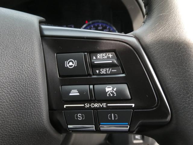 ◆アダプティブクルーズコントロール◆予め設定した車速内でクルマが自動的に加減速。前走車との適切な車間距離を維持しながら追従走行します。【ＬＫＡＳ】車線維持支援システムでステアリング操作を支援。