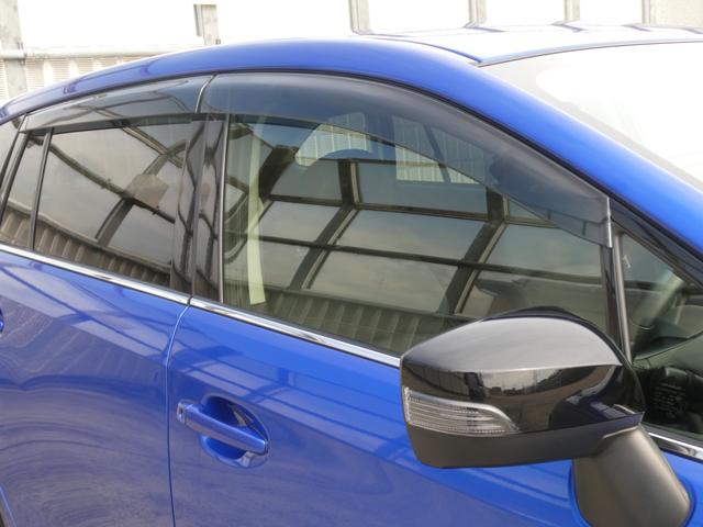 ◆ドアバイザー◆悪天候時にも窓を少し上げて換気を行えるので便利です♪