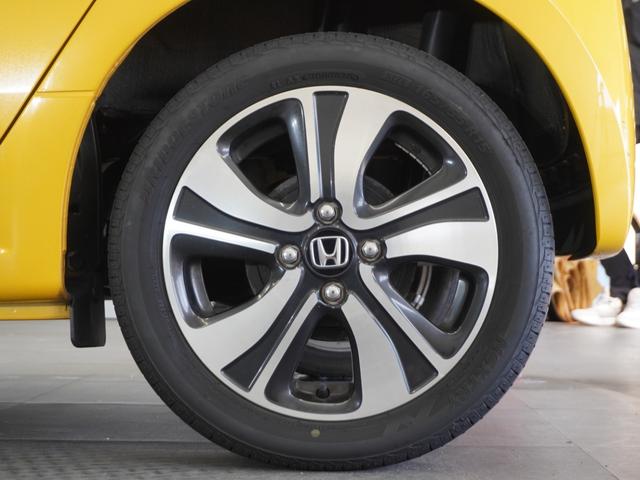 N-ONE ツアラー・Lパッケージ 1年保証ナビ(VXM-128VSXi)RカメETCクルコンDVDワンセグ パドルシフト サイド/サイドカーテンエアバッグ 横滑り防止装置 オートライト シートアジャスター 15インチ純正アルミホイール(15枚目)