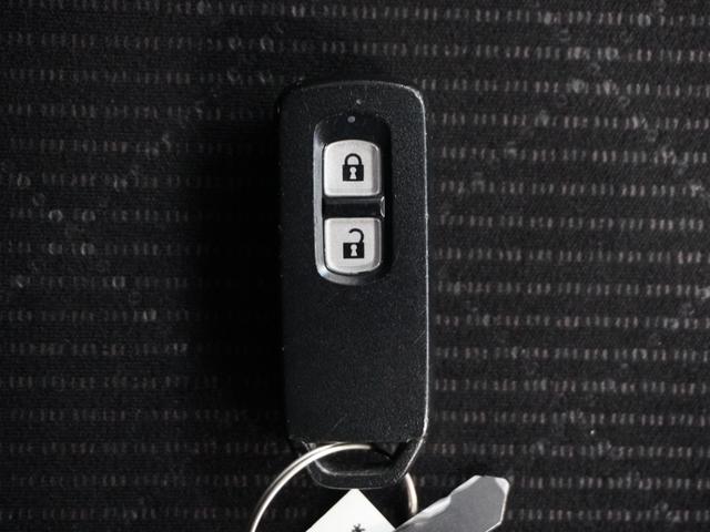 N-ONE ツアラー・Lパッケージ 1年保証ナビ(VXM-128VSXi)RカメETCクルコンDVDワンセグ パドルシフト サイド/サイドカーテンエアバッグ 横滑り防止装置 オートライト シートアジャスター 15インチ純正アルミホイール(17枚目)