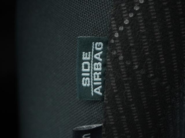 N-ONE ツアラー・Lパッケージ 1年保証ナビ(VXM-128VSXi)RカメETCクルコンDVDワンセグ パドルシフト サイド/サイドカーテンエアバッグ 横滑り防止装置 オートライト シートアジャスター 15インチ純正アルミホイール(27枚目)