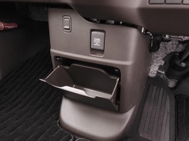 N-BOX L 8型ナビ 前後ドラレコ シートヒーター リアカメラ LEDオートライト オートハイビーム ETC リア障害物センサー 両側電動スライドドア ブルートゥース CD録音機能 禁煙車 ワンオーナー(68枚目)