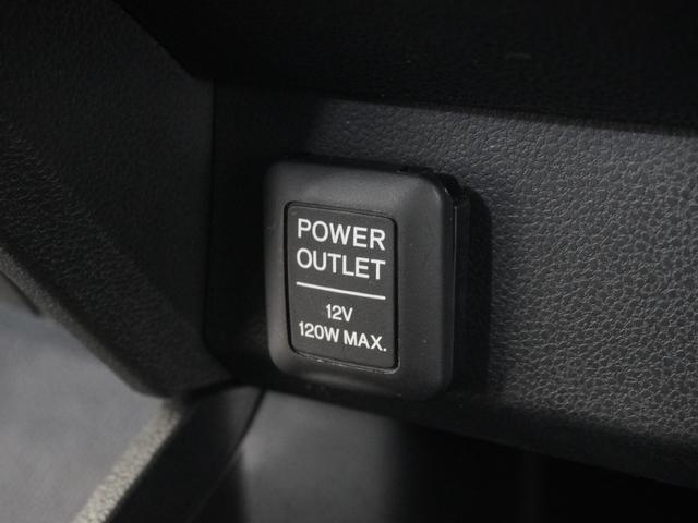 フィットハイブリッド ハイブリッド・10thアニバーサリー 1年保証ナビRカメETCクルコンDVD再生HID フルセグTV スマートキー スペアキー有 CD/DVD再生 アイドリングストップ 盗難防止装置 チップアップシート(5枚目)