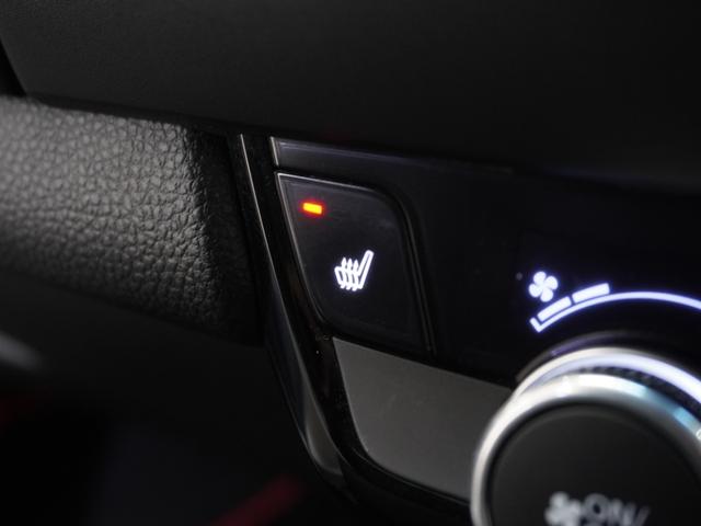 フィット e:HEVホーム20周年特別仕様車カーサ 2年保証ナビDレコRカメETCクルコンBT地デジ 渋滞追従クルーズ 障害物センサー シートヒーター オートハイビーム Bluetooth フルセグTV 16インチ純正アルミホイール(12枚目)