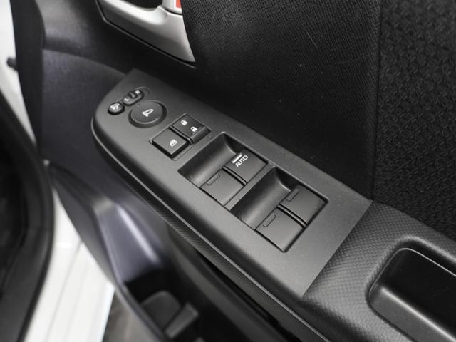 ステップワゴンスパーダ Zクールスピリット 1年保証ナビRカメETC両電扉BTパドルシフト クルーズコントロール フルセグTV DVD再生 17インチ純正アルミホイール HIDヘッドライト アイドリングストップ 横滑り防止装置 盗難防止装置(23枚目)