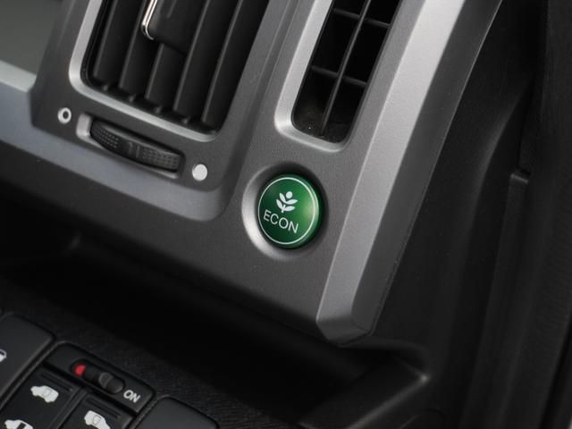 ステップワゴンスパーダ Zクールスピリット 1年保証ナビRカメETC両電扉BTパドルシフト クルーズコントロール フルセグTV DVD再生 17インチ純正アルミホイール HIDヘッドライト アイドリングストップ 横滑り防止装置 盗難防止装置(25枚目)