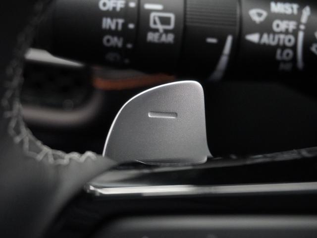 ＺＲ－Ｖ ｅ：ＨＥＶＺ　２年保証４ＷＤナビ全周囲カメＤレコＥＴＣ２．０地デジ　渋滞追従クルーズ　Ｂｌｕｅｔｏｏｔｈ　後退出庫サポート　ブラインドスポット　ヒルダウンアシスト　１６インチ純正アルミホイール　ＢＯＳＥスピーカー（11枚目）