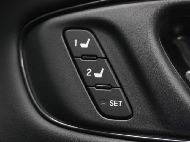ＺＲ－Ｖ ｅ：ＨＥＶＺ　２年保証４ＷＤナビ全周囲カメＤレコＥＴＣ２．０地デジ　渋滞追従クルーズ　Ｂｌｕｅｔｏｏｔｈ　後退出庫サポート　ブラインドスポット　ヒルダウンアシスト　１６インチ純正アルミホイール　ＢＯＳＥスピーカー（46枚目）