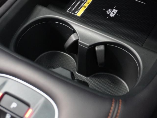 ＺＲ－Ｖ ｅ：ＨＥＶＺ　２年保証４ＷＤナビ全周囲カメＤレコＥＴＣ２．０地デジ　渋滞追従クルーズ　Ｂｌｕｅｔｏｏｔｈ　後退出庫サポート　ブラインドスポット　ヒルダウンアシスト　１６インチ純正アルミホイール　ＢＯＳＥスピーカー（61枚目）